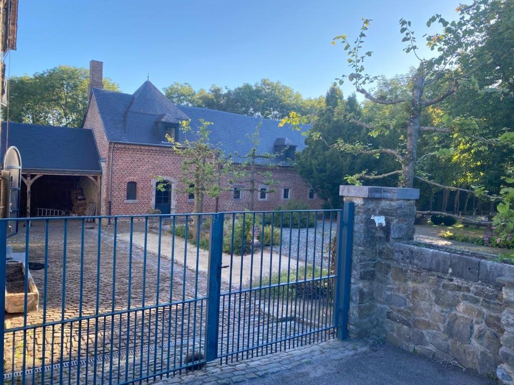 Les Confidences De Messire Sanglier, Stylished Séjour à la campagne Beauraing