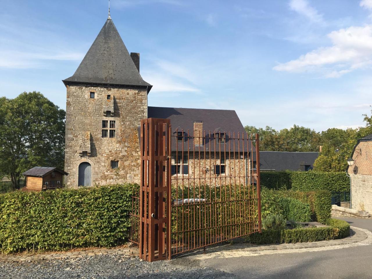 Les Confidences De Messire Sanglier, Stylished Séjour à la campagne Beauraing